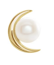 Load image into Gallery viewer, Moon and White Pearl Earring