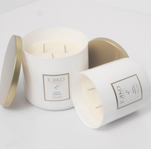 Load image into Gallery viewer, Apple Harvest 9.5 oz Candle