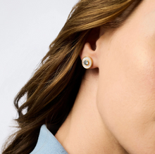 Load image into Gallery viewer, Colette Circle Stud