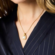 Load image into Gallery viewer, Sahara Solitaire Necklace